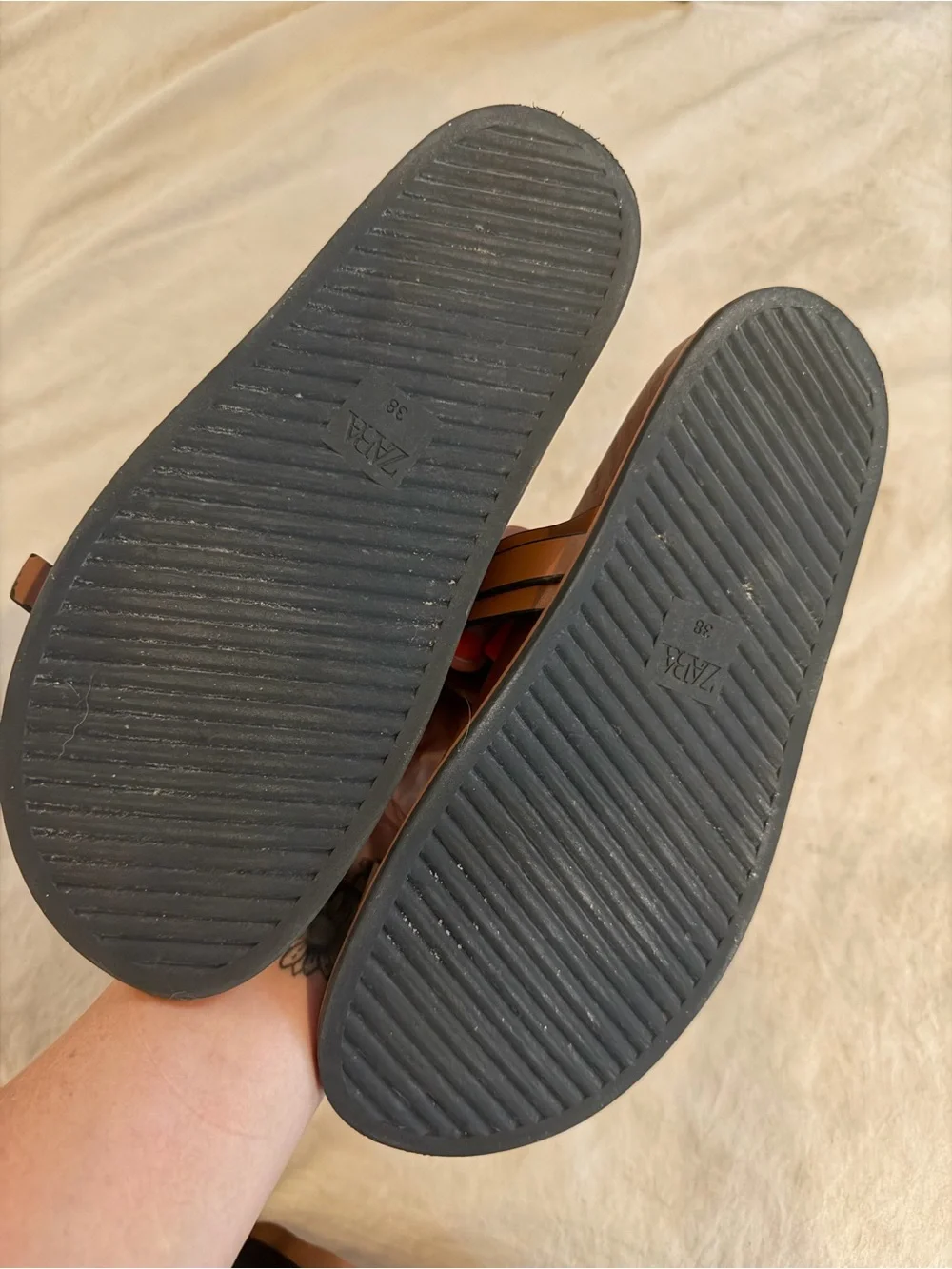 Zara brown buckle sandals - Picture 4 of 8